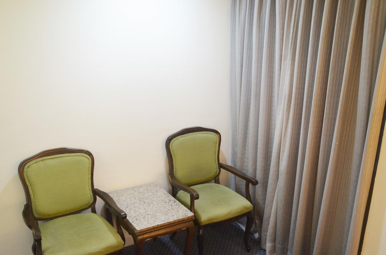 Guang Haw Hotel Tainan Exterior photo